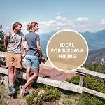 Falkensteiner & Carinzia L 4 Star Superior 4* Tröpolach