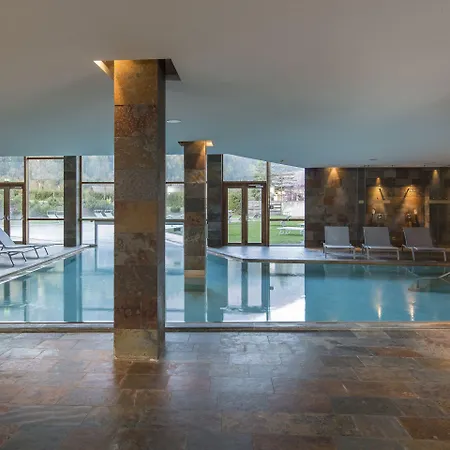 Отель Falkensteiner & Carinzia L 4 Star Superior Трёполах