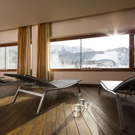 מלון Falkensteiner & Carinzia L 4 Star Superior טרופולאך