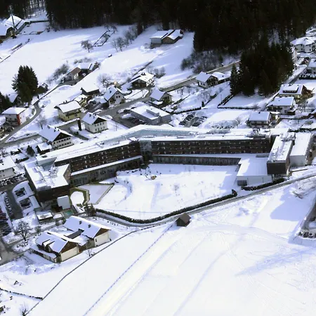 מלון Falkensteiner & Carinzia L 4 Star Superior 4*