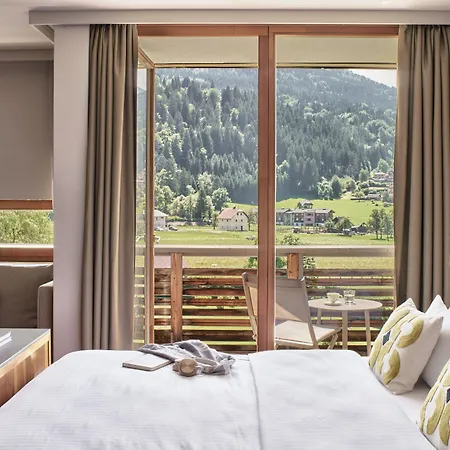 호텔 Falkensteiner & Carinzia L 4 Star Superior 4*