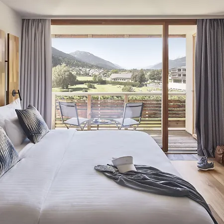 Falkensteiner & Carinzia L 4 Star Superior מלון