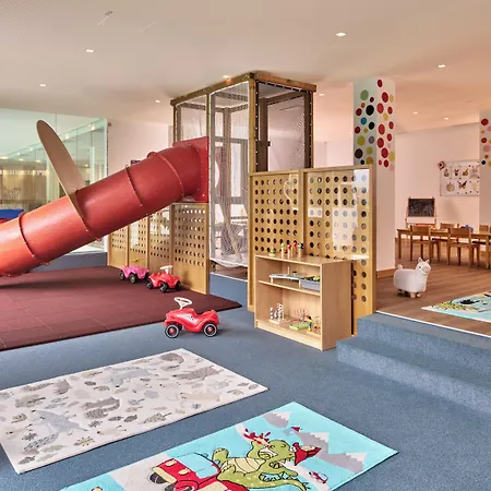 Hotel Falkensteiner & Carinzia L 4 Star Superior 4*