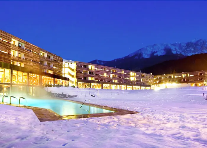 Falkensteiner & Carinzia L 4 Star Superior Hotel Tröpolach