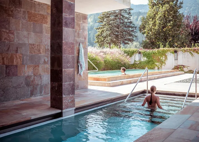 Hotel Falkensteiner & Carinzia L 4 Star Superior Tropolach